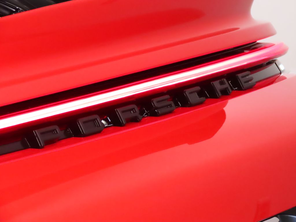 Thumbnail: 2025 Porsche 911 - 12
