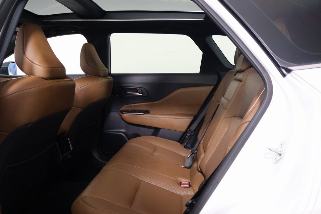 Thumbnail: 2025 Toyota Crown Signia - 11