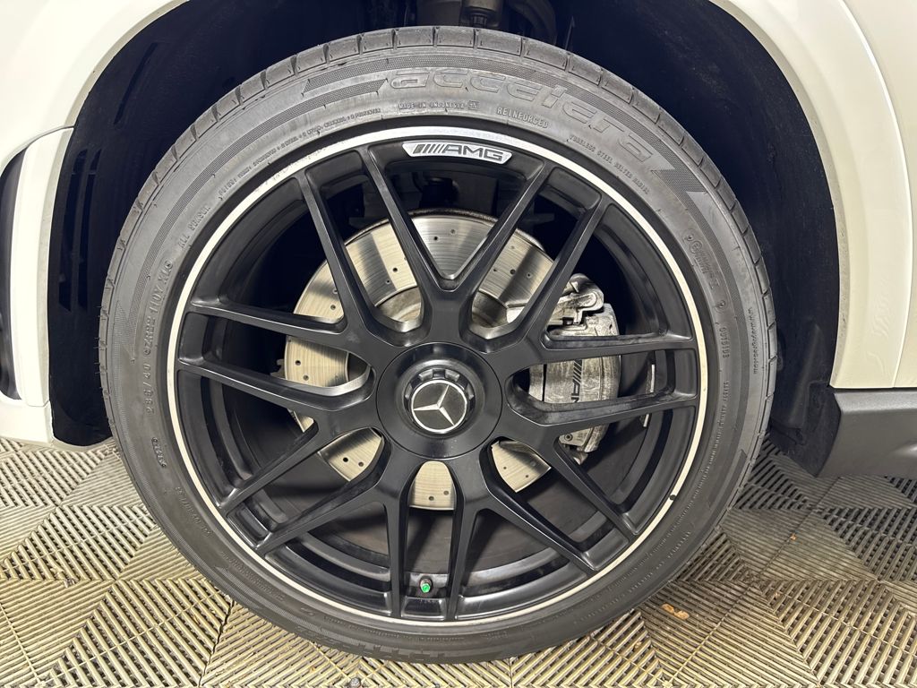 Used 2023  Mercedes-Benz GLE 53 AMG® image 12