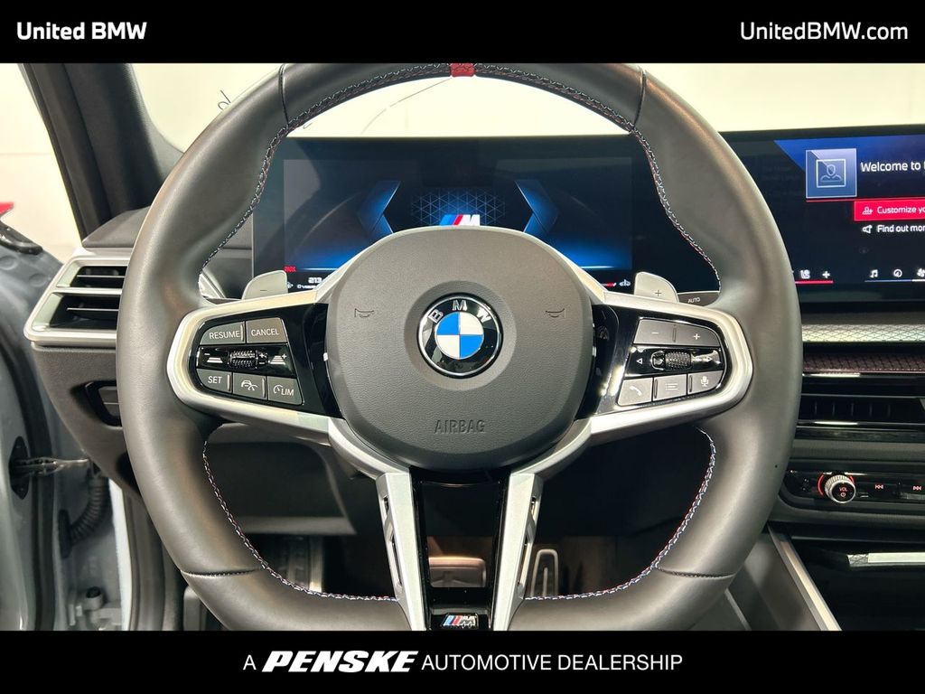 Thumbnail: 2025 BMW 3 Series - 14