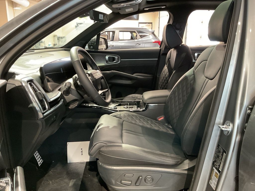 New 2026 Gray Kia X-Line SX Prestige image 9
