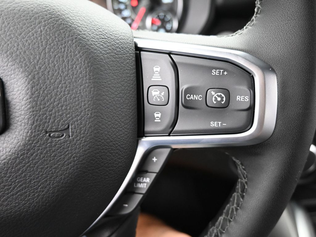 Used 2025 Diamond Black Crystal Pearlcoat Ram Big Horn/Lone Star image 37