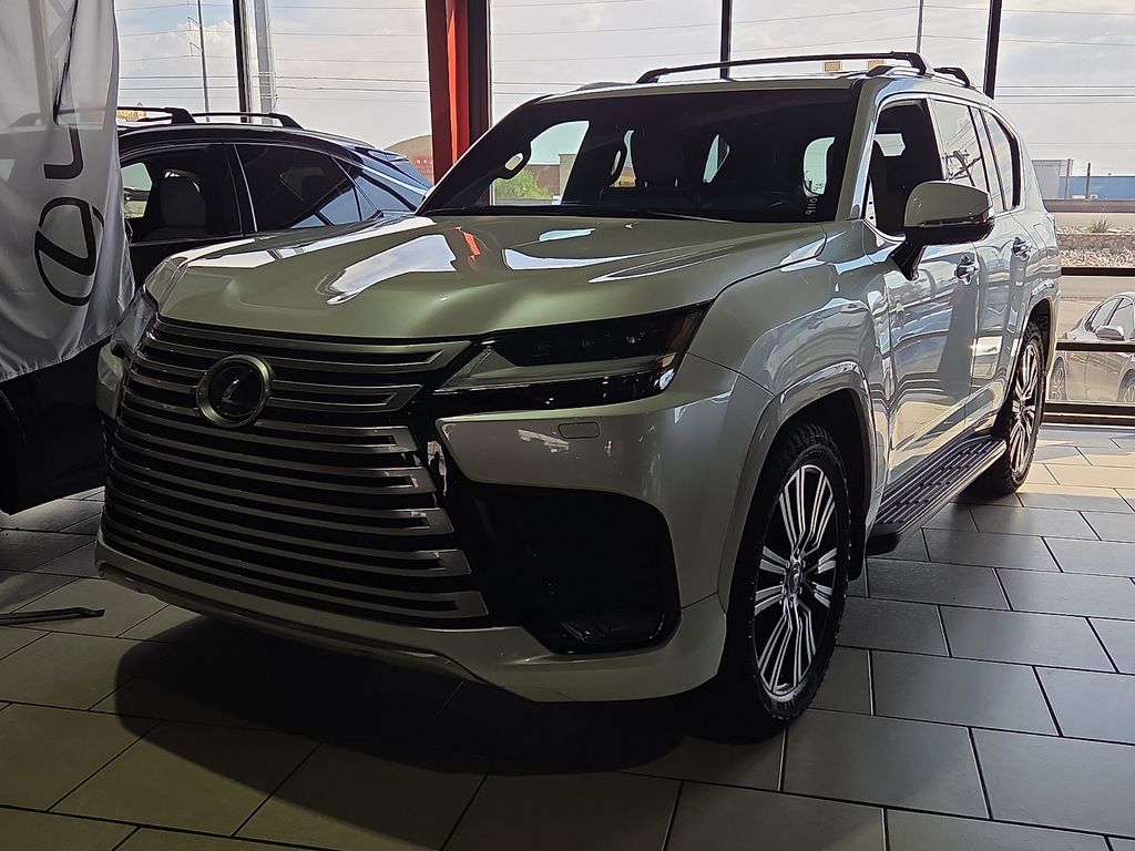 2023 Lexus LX 600 Luxury AWD