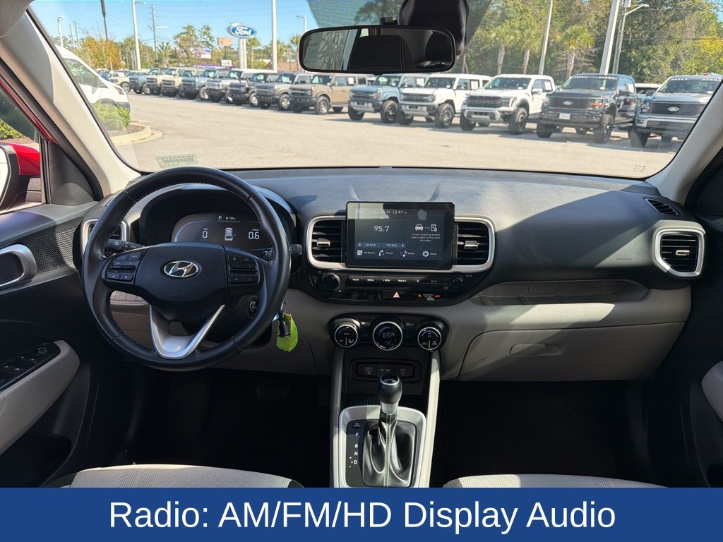 2023 Hyundai Venue SEL