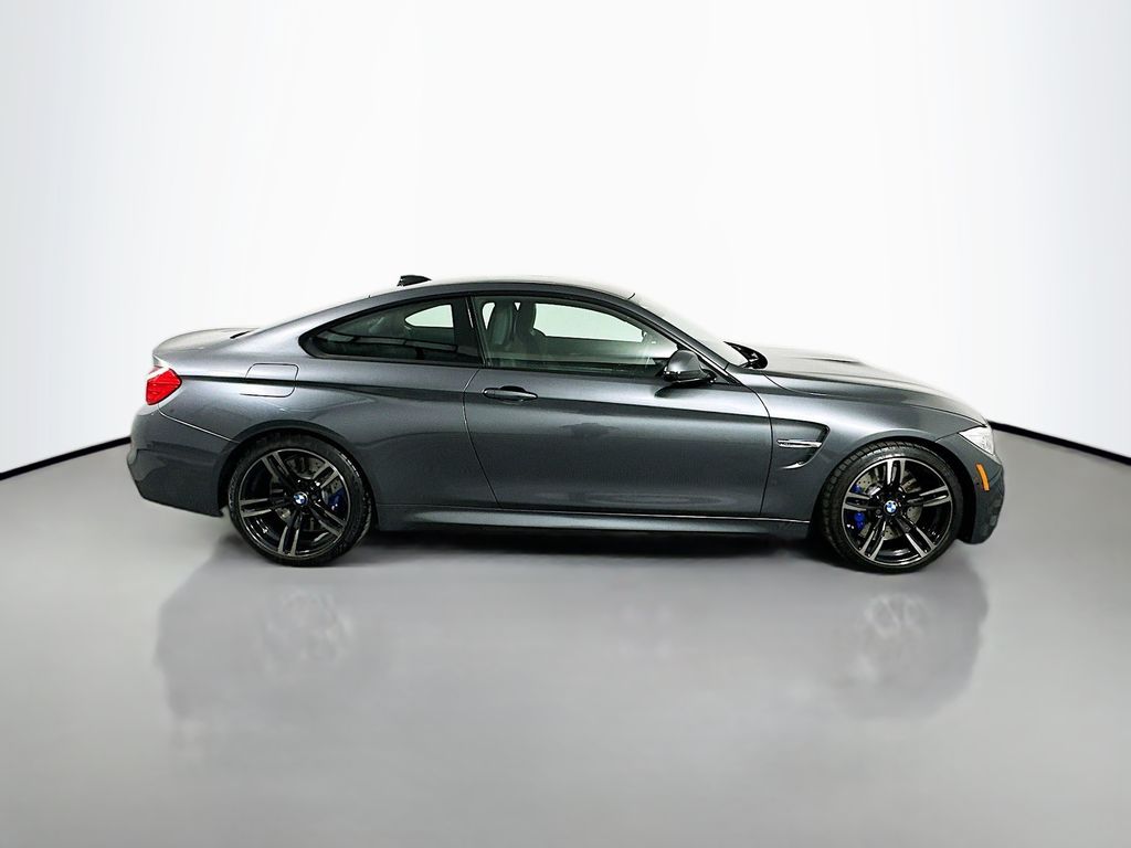Thumbnail: 2015 BMW M4 - 4