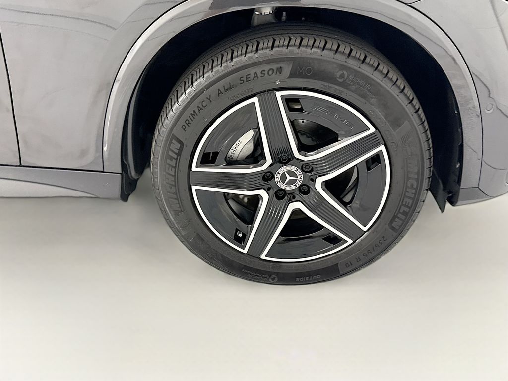 Thumbnail: 2026 Mercedes-Benz GLC - 31
