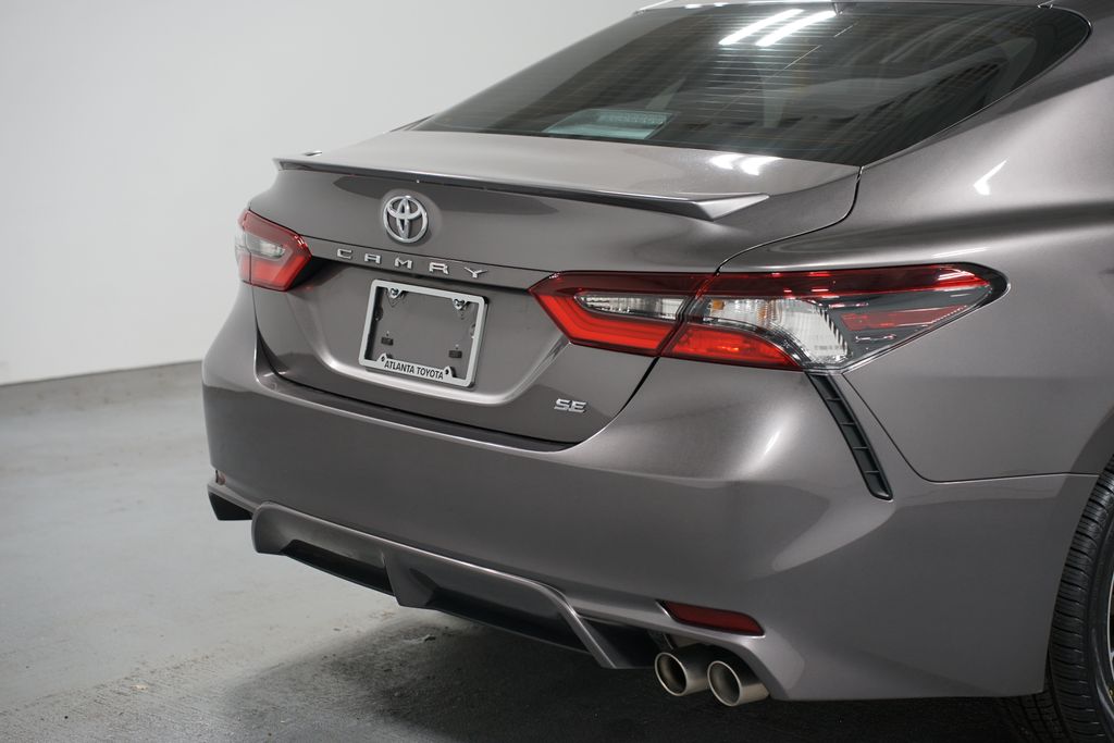 Thumbnail: 2023 Toyota Camry - 9