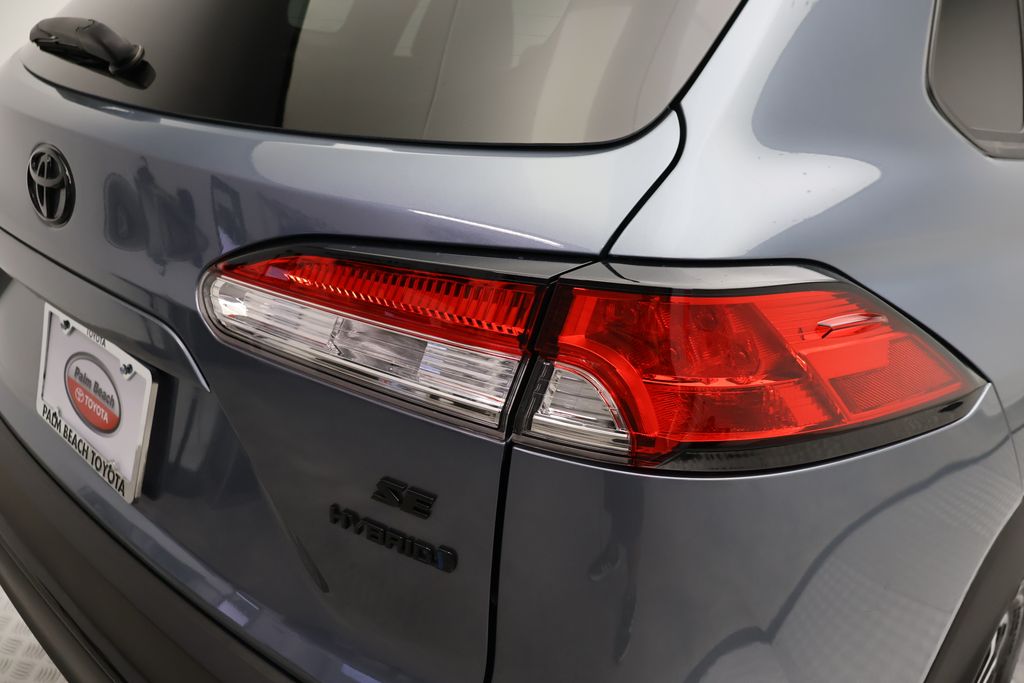 Thumbnail: 2023 Toyota Corolla Cross - 9