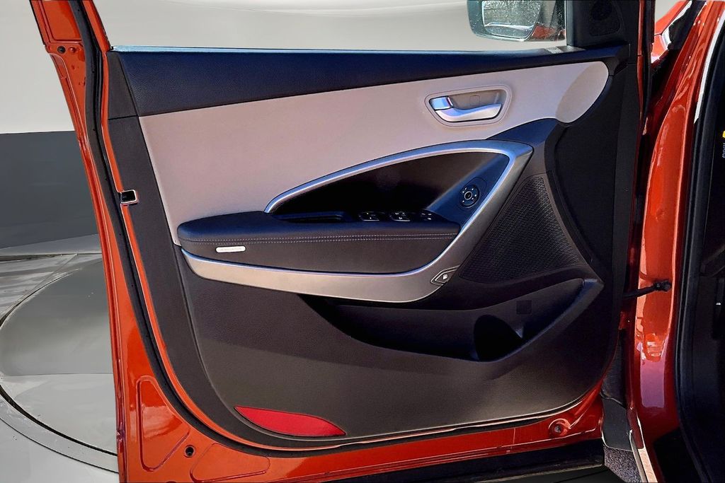 Used 2017 Orange Hyundai 2.4 Base image 20