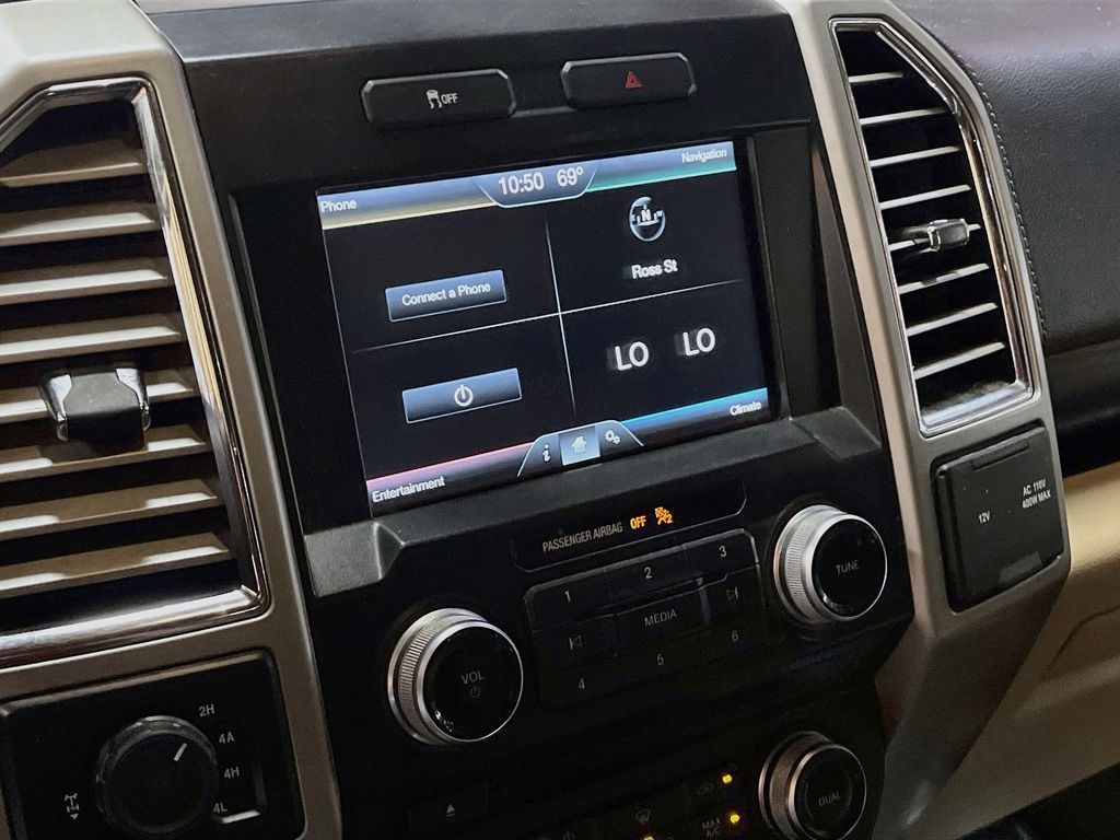 Used 2015 Caribou Metallic Ford Lariat image 14