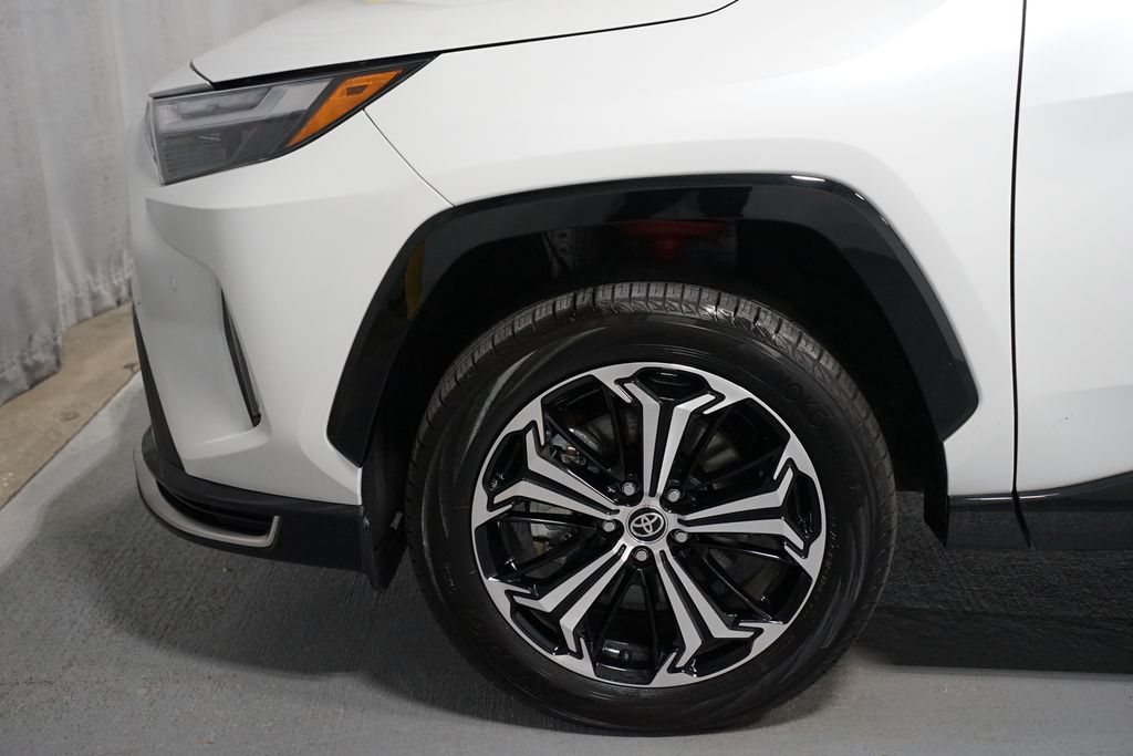 Thumbnail: 2025 Toyota RAV4 - 5