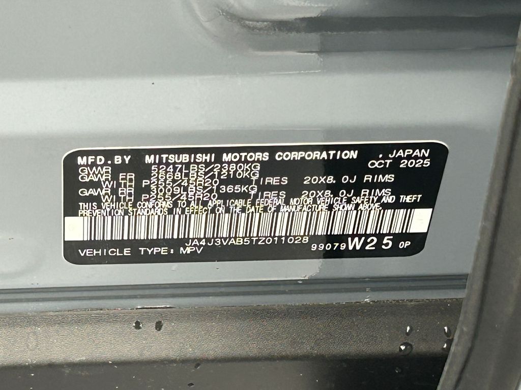 New 2026 Gray Mitsubishi SE image 56