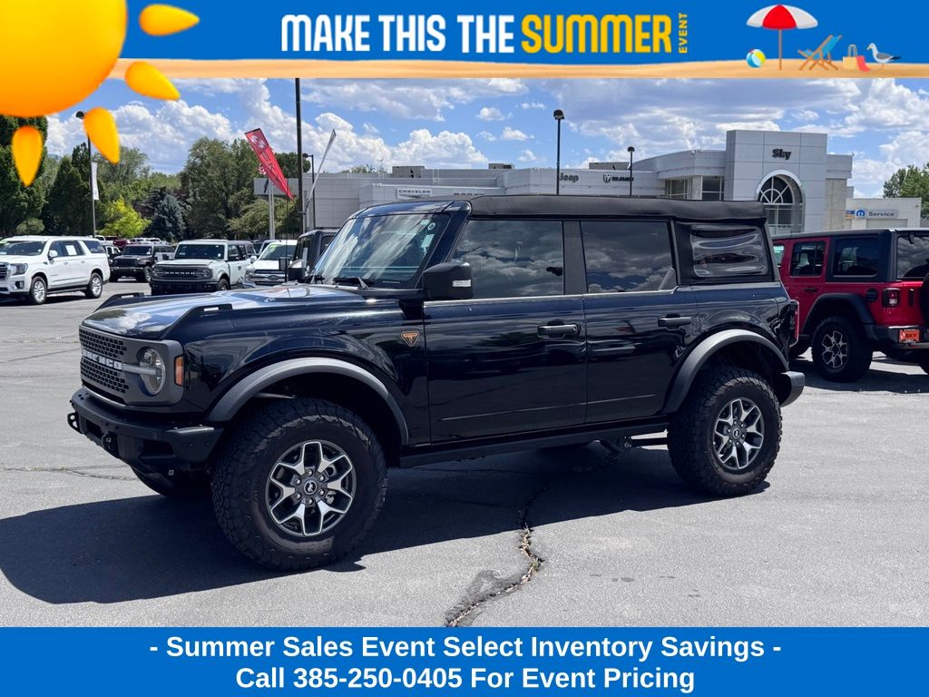 Shadow Black 2024 Ford Bronco SUV / Crossover Four-Wheel Drive Automatic
