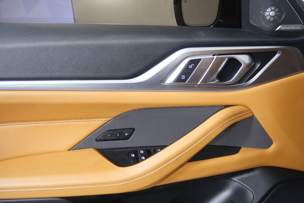 Thumbnail: 2023 BMW i4 - 8