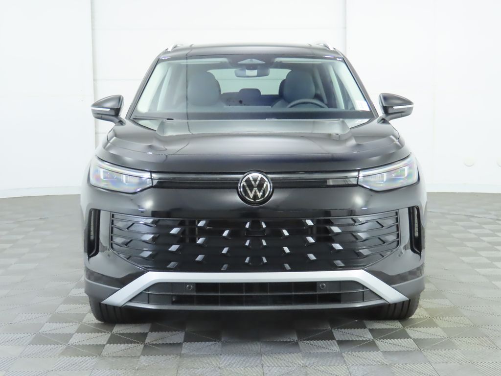 Thumbnail: 2025 Volkswagen Tiguan - 3