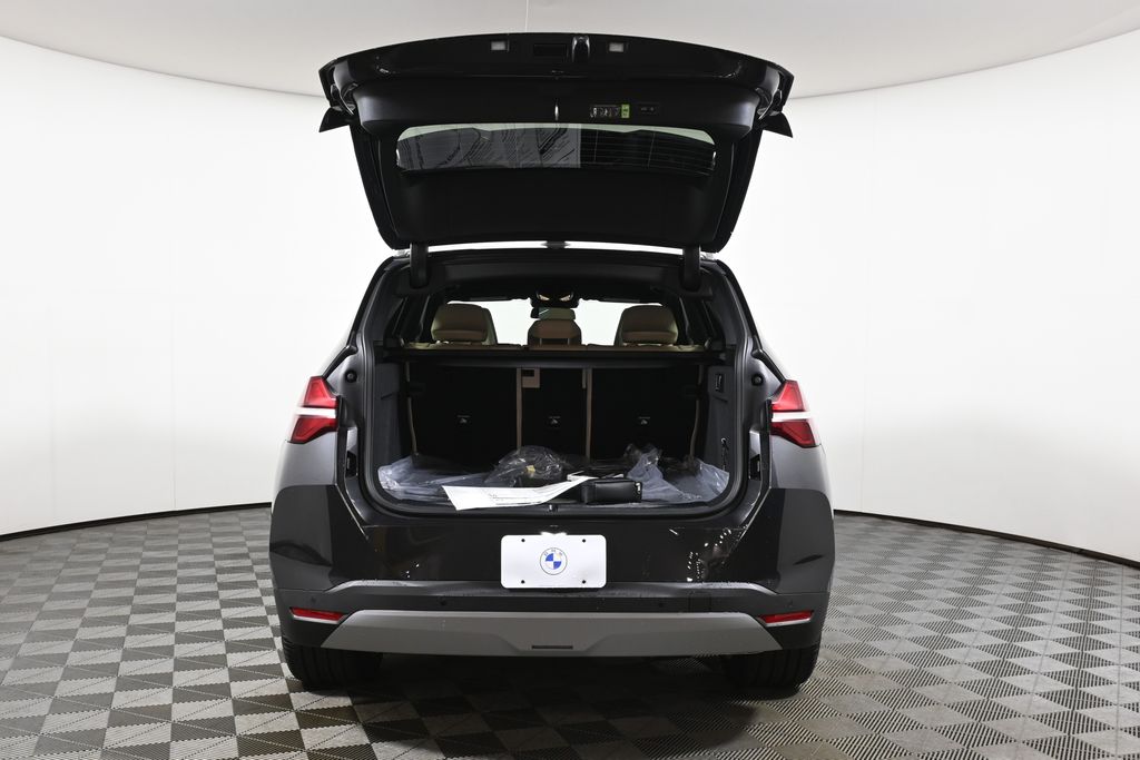 Thumbnail: 2026 BMW X3 - 32