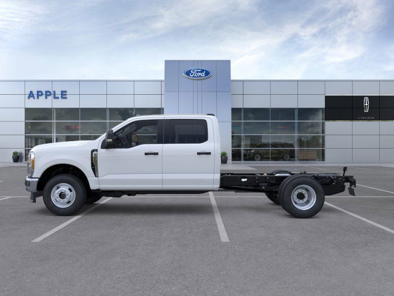 2026 Ford F-350 Chassis XL