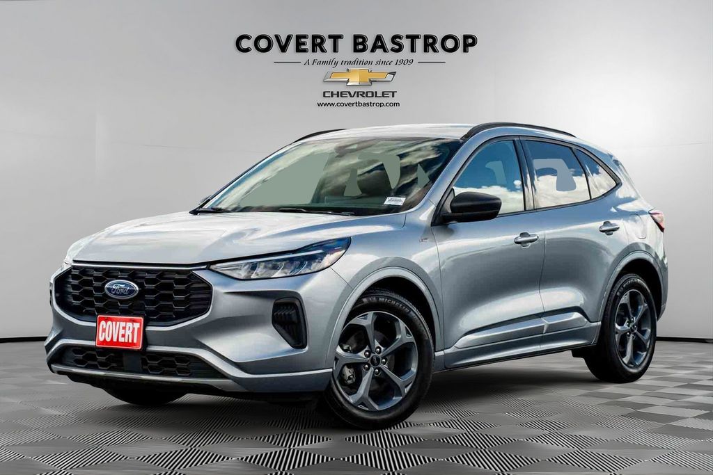 Silver Metallic 2023 Ford Escape SUV / Crossover Front-Wheel Drive 8-Speed Automatic