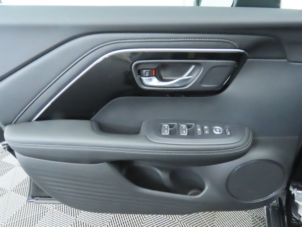 2025 Acura ADX  25