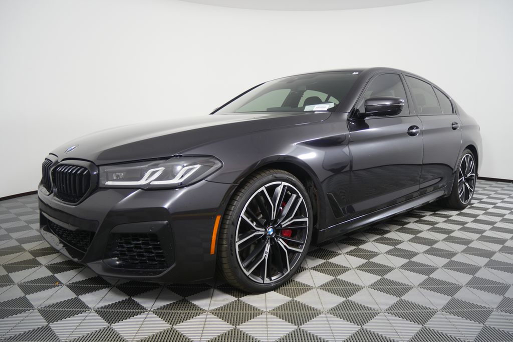 Thumbnail: 2023 BMW 5 Series - 7