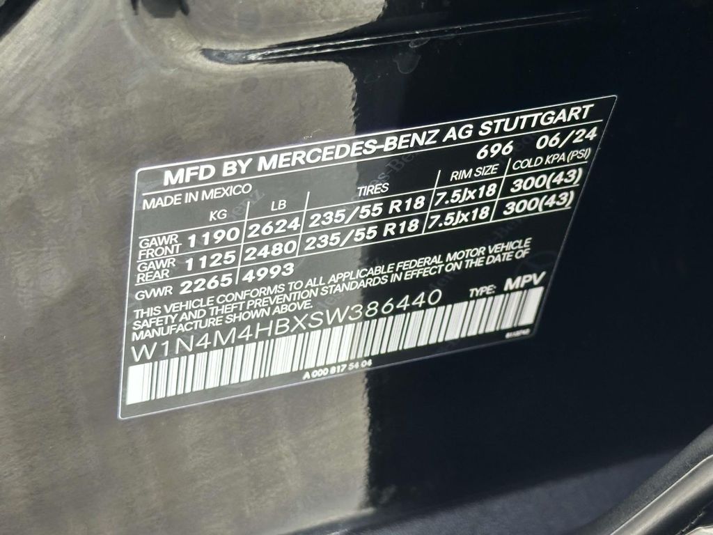 2025 Mercedes-Benz GLB 250 26