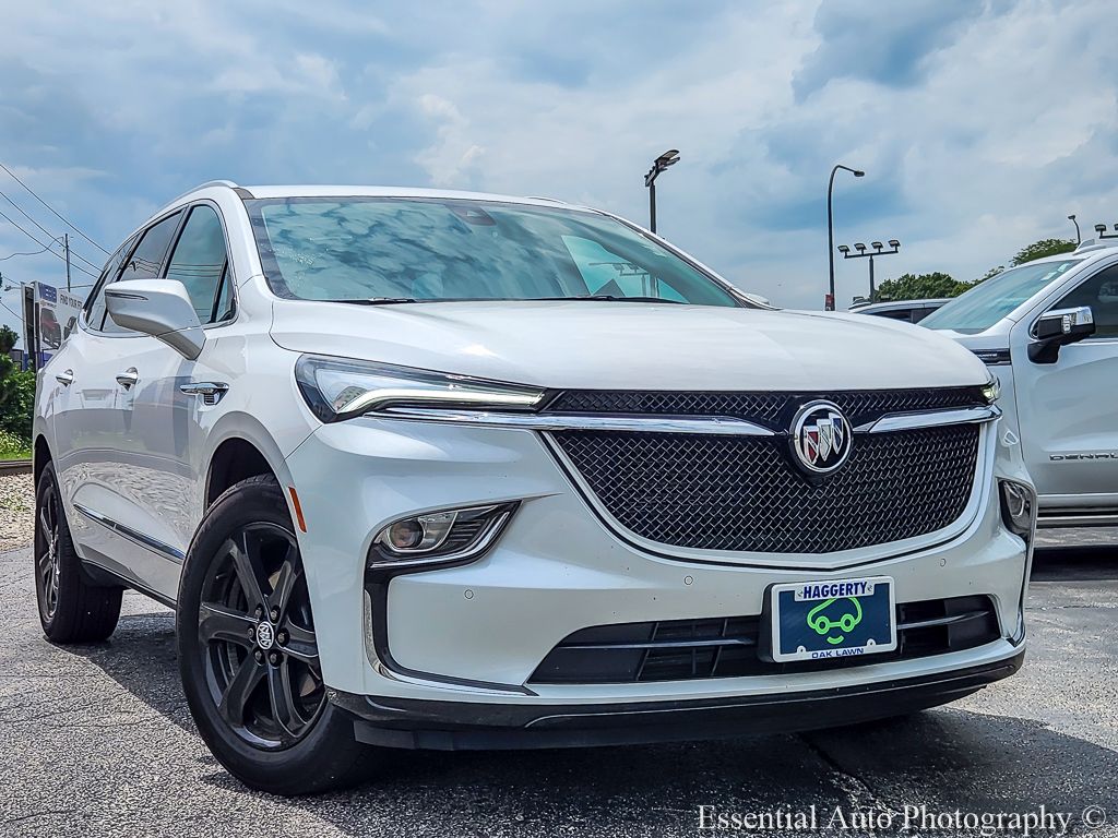 White Frost Tricoat 2024 Buick Enclave SUV / Crossover Four-Wheel Drive 9-Speed Automatic