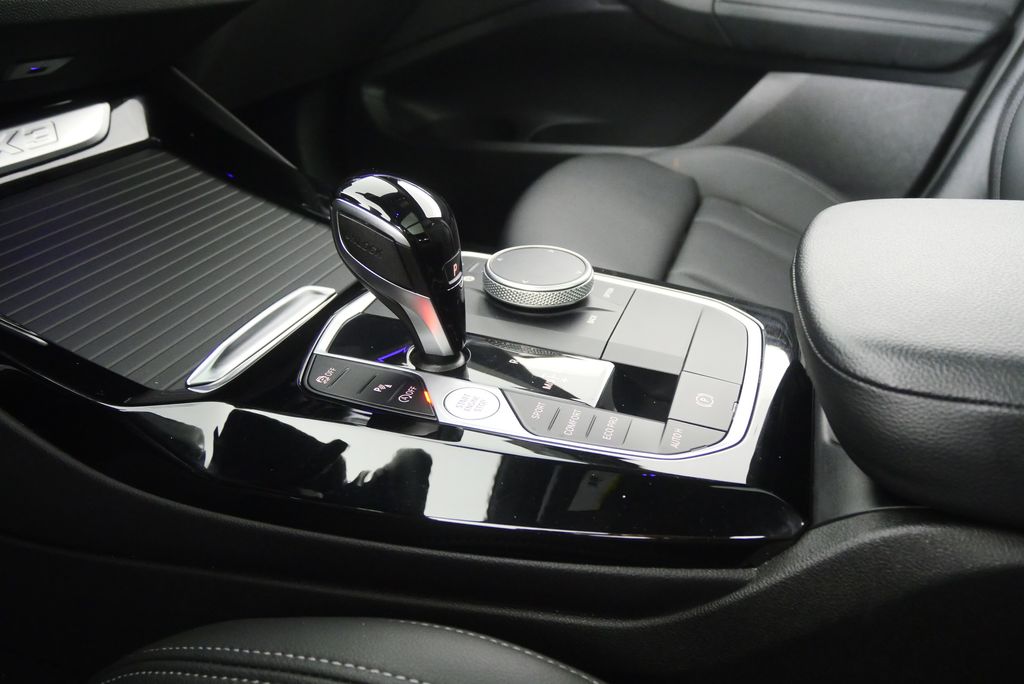 Thumbnail: 2024 BMW X3 - 22