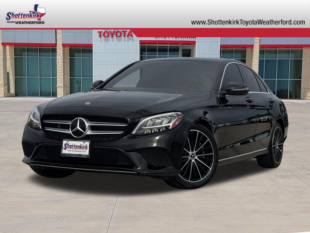 2021 Mercedes-Benz C-Class C300's photo
