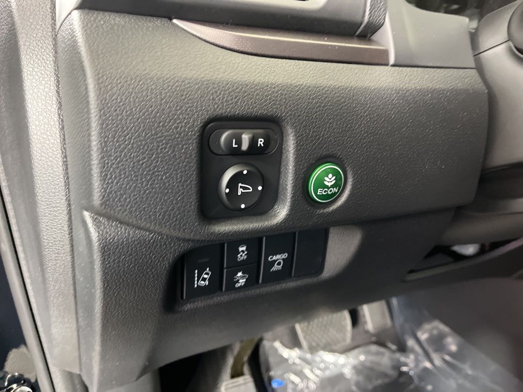 Thumbnail: 2026 Honda Ridgeline - 26