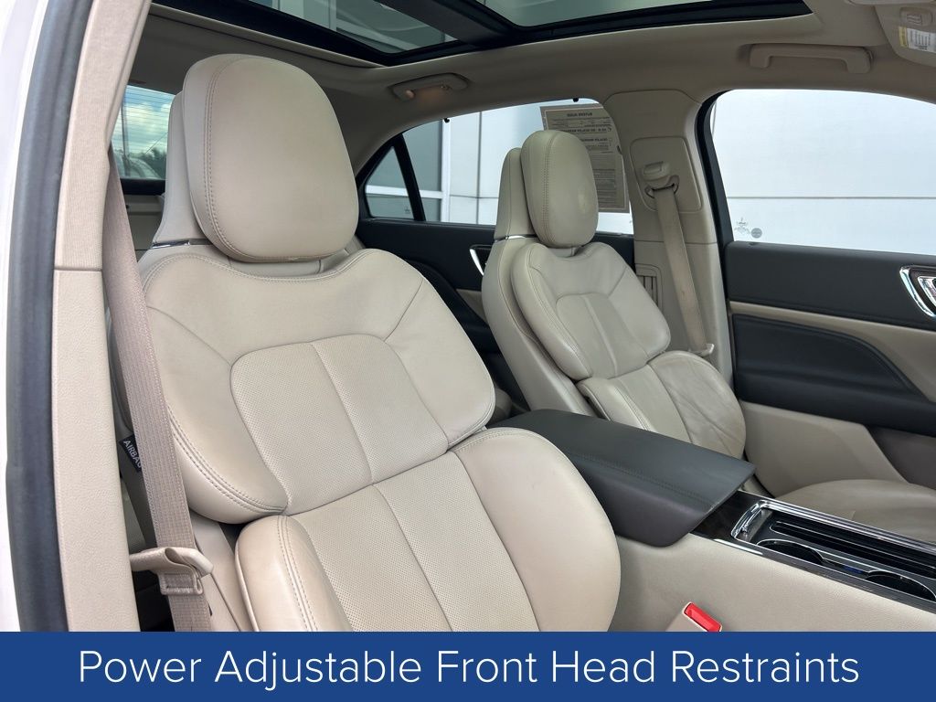2017 Lincoln Continental Reserve