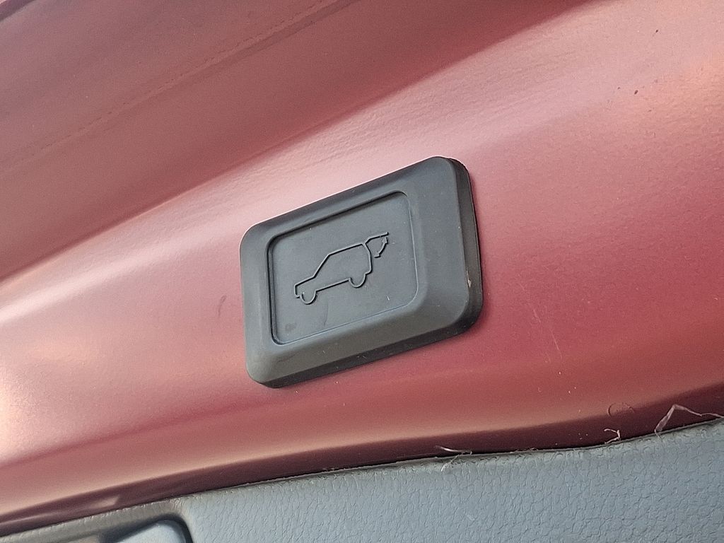 Thumbnail: 2023 Toyota RAV4 - 30