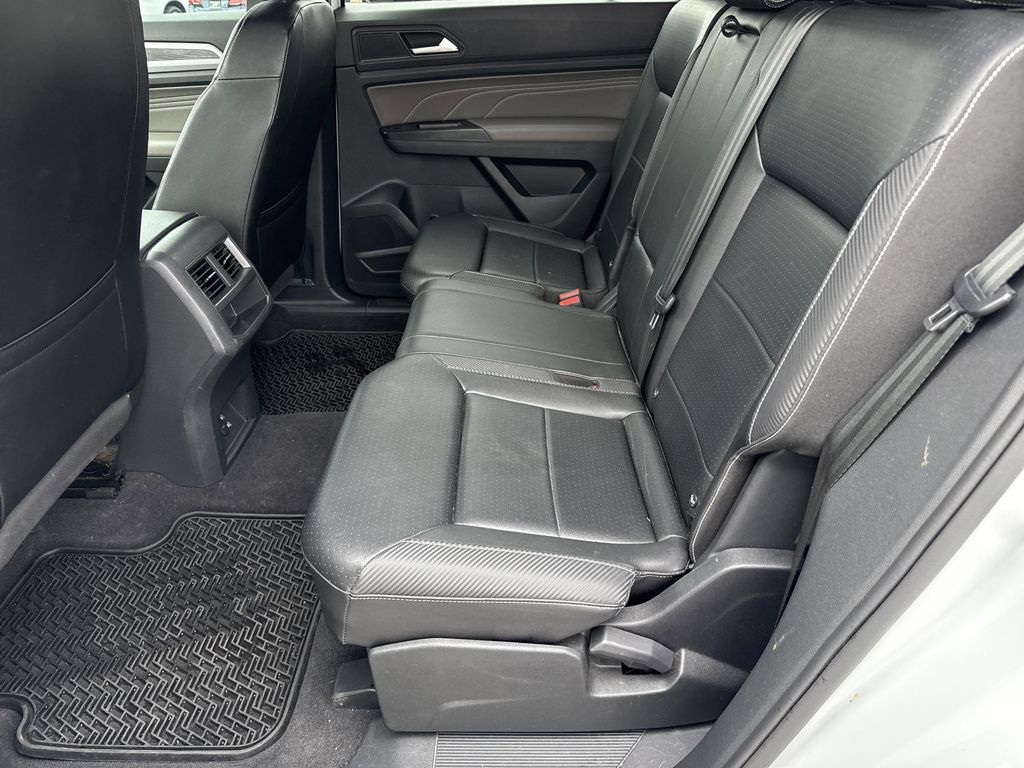 2021 Volkswagen Atlas Cross Sport 2.0T SE  at Tom Peacock Cadillac
