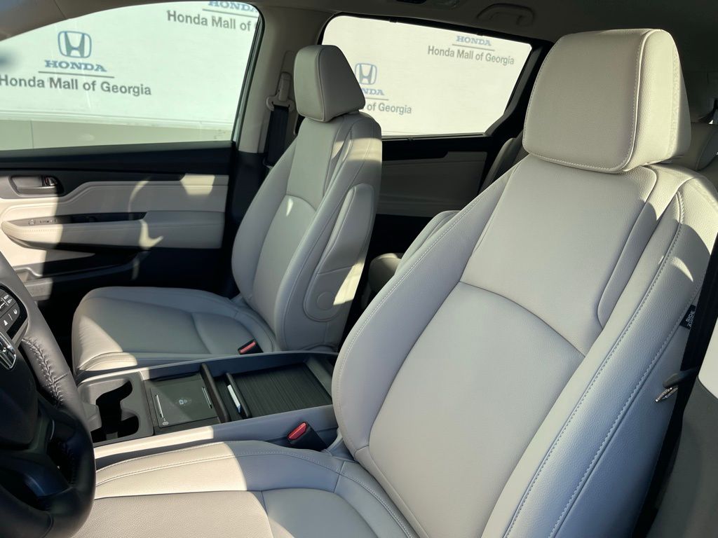 2025 Honda Odyssey EX-L 24