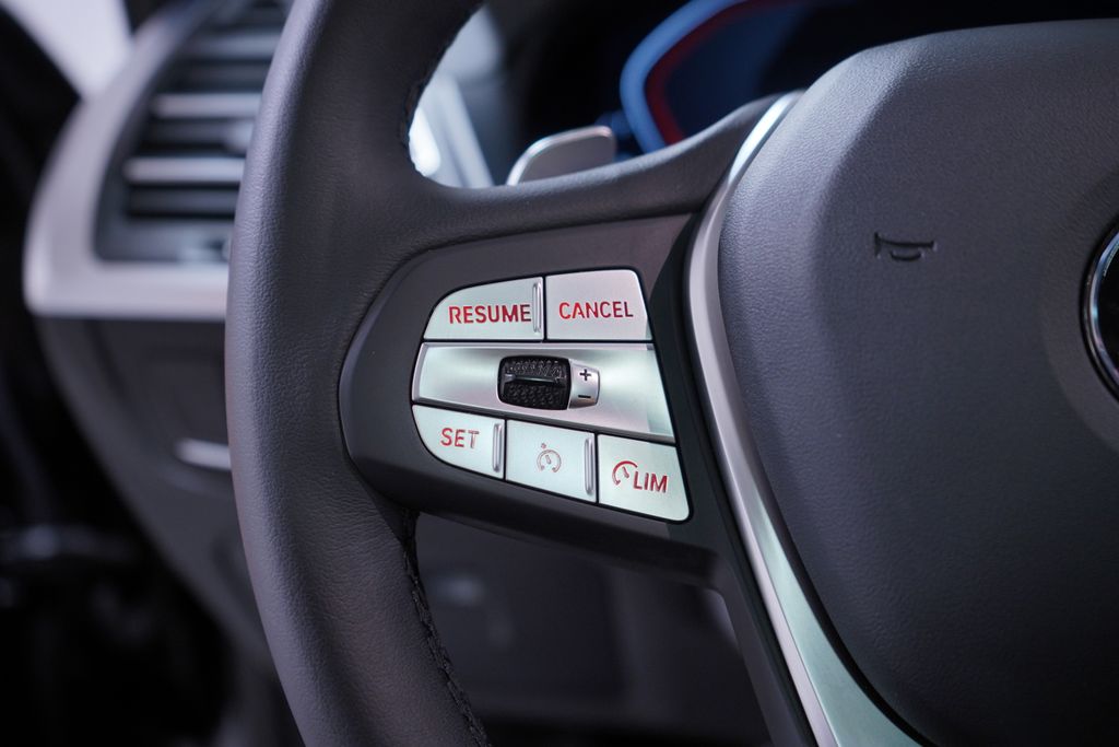 Thumbnail: 2024 BMW X4 - 20