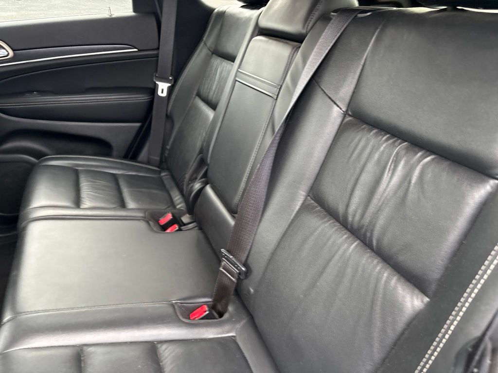 2015 Jeep Grand Cherokee — photo 8
