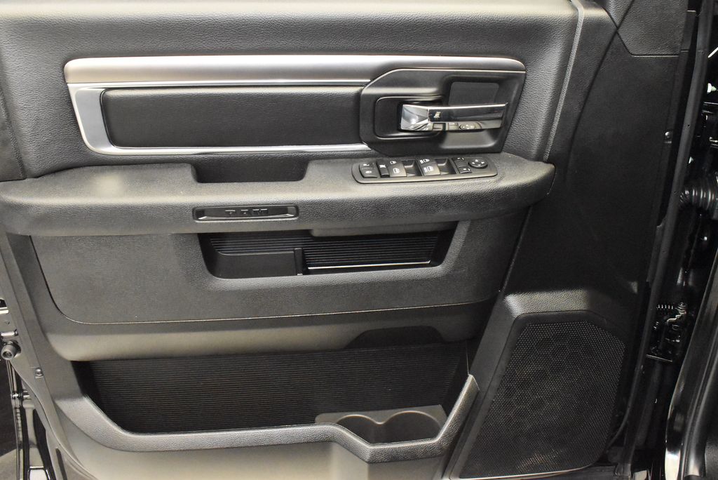 2024 RAM 1500 Classic Warlock 10