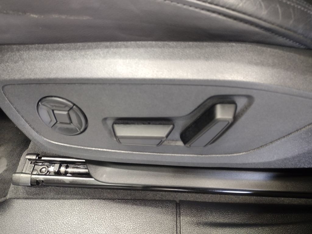 2023 Audi Q3 Premium