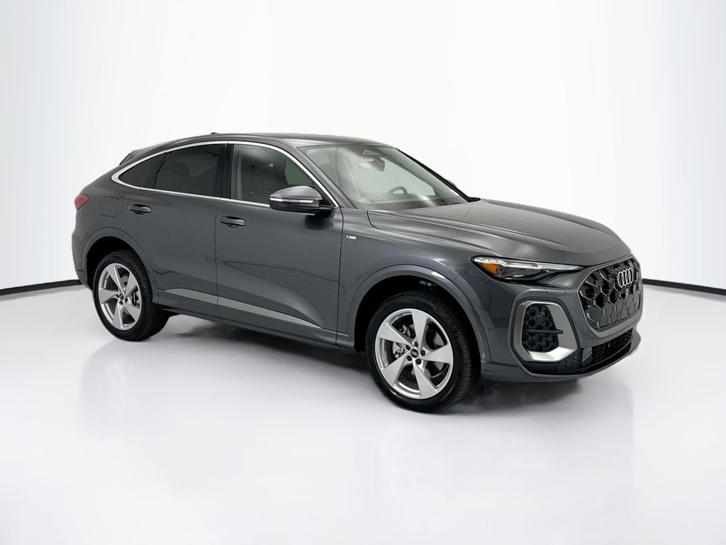 Thumbnail: 2026 Audi Q5 - 3