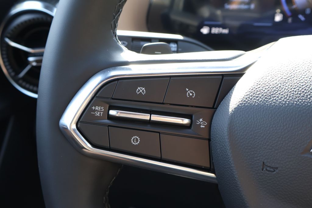 Thumbnail: 2027 Chevrolet Equinox - 23
