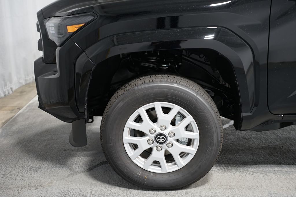 2025 Toyota Tacoma SR 5