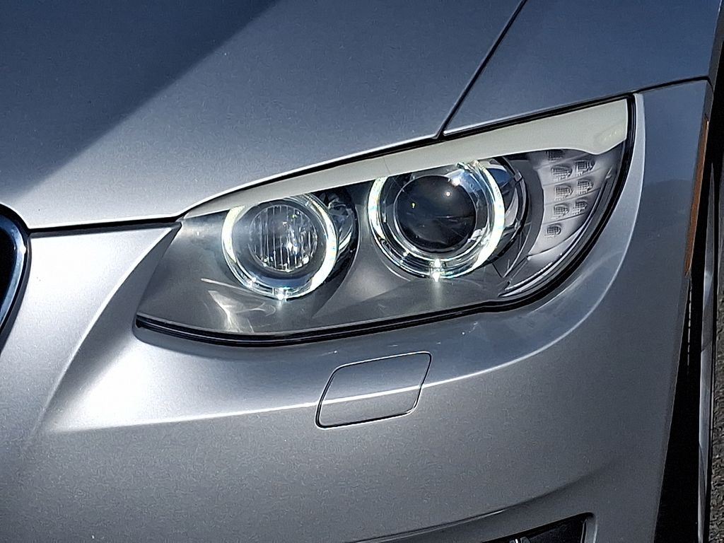 Thumbnail: 2013 BMW 3 Series - 9
