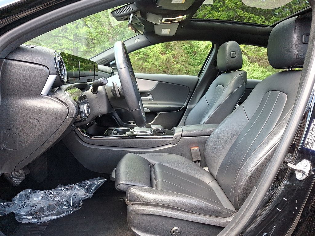 Thumbnail: 2019 Mercedes-Benz A-Class - 13