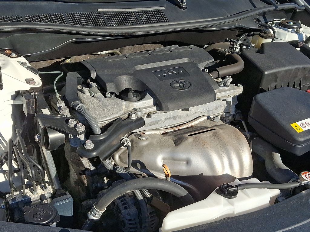 Thumbnail: 2017 Toyota Camry - 28
