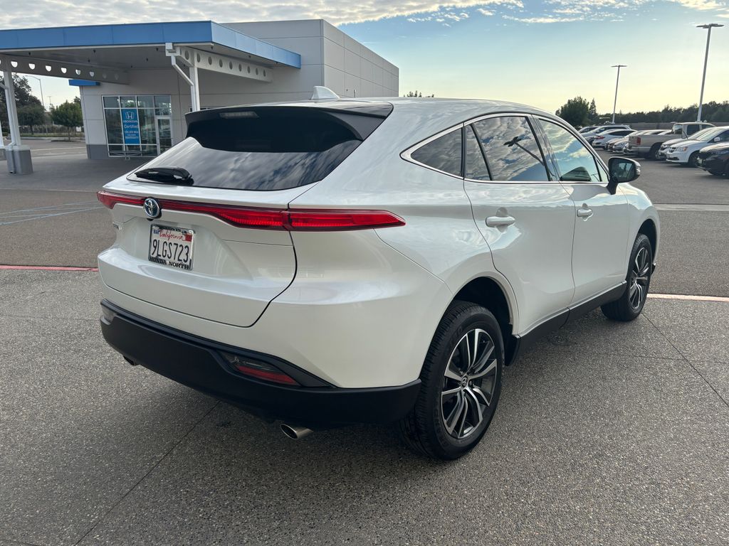 Thumbnail: 2024 Toyota Venza - 5