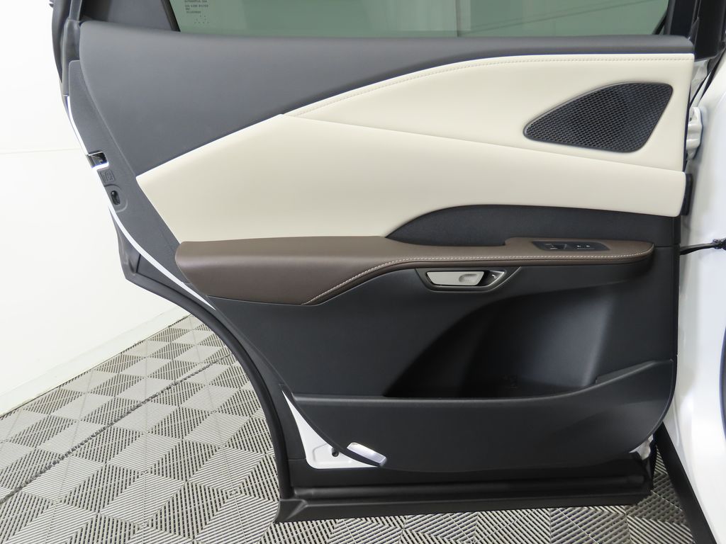 Thumbnail: 2023 Lexus RX - 27