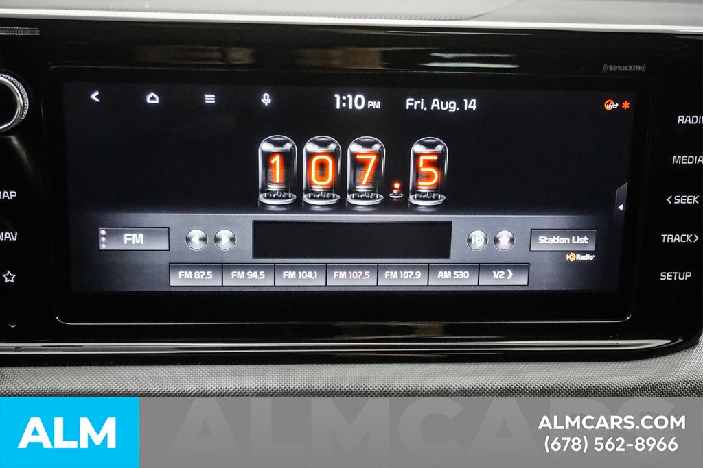 Used 2022 White Kia GT-Line image 35
