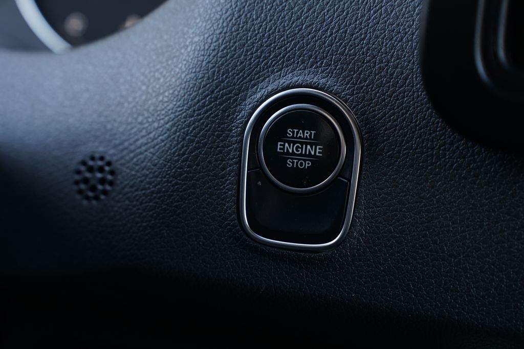 Thumbnail: 2024 Mercedes-Benz Sprinter - 22