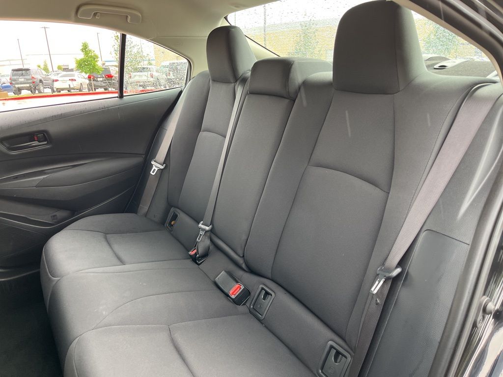 2023 Toyota Corolla LE 26