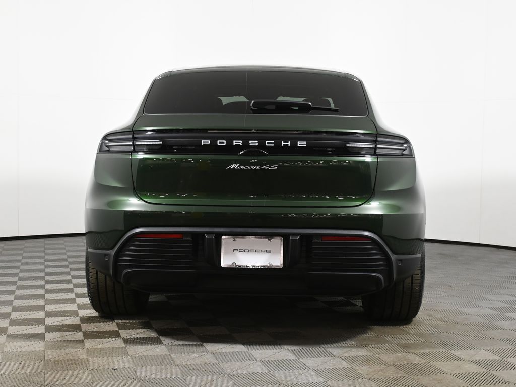 Thumbnail: 2025 Porsche Macan - 6