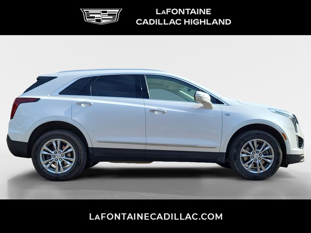 2022 Cadillac XT5 Premium Luxury 8